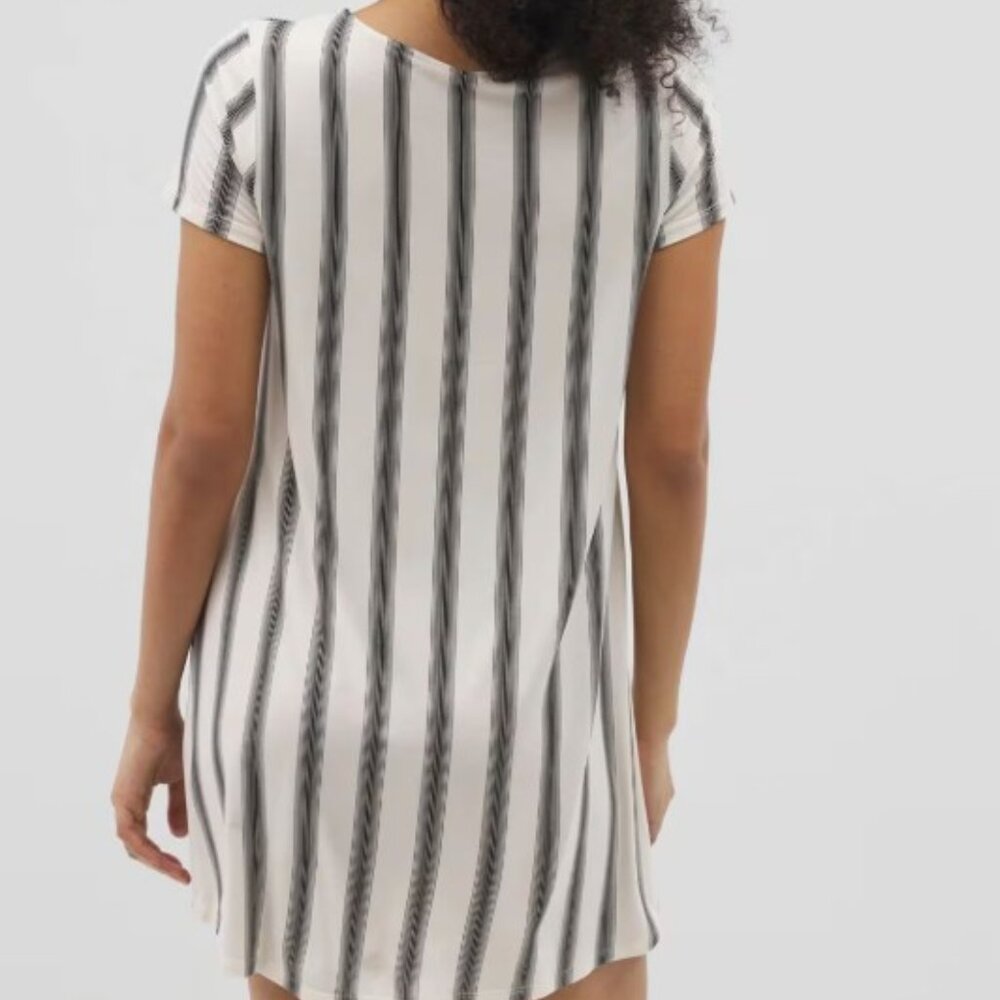 NWT Soma COOL NIGHTS Scoop Neck Short Sleeve Sleepshirt - Picture 4 of 6